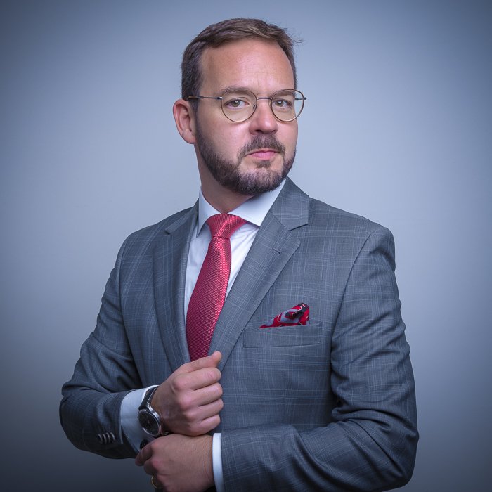 Dr. Armando Zanin Neto